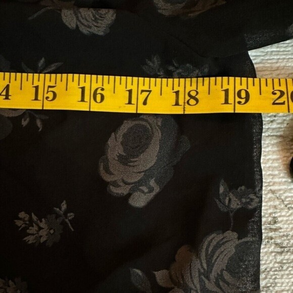 Zara Women's Floral Blouse Size XS - Picture 9 of 14